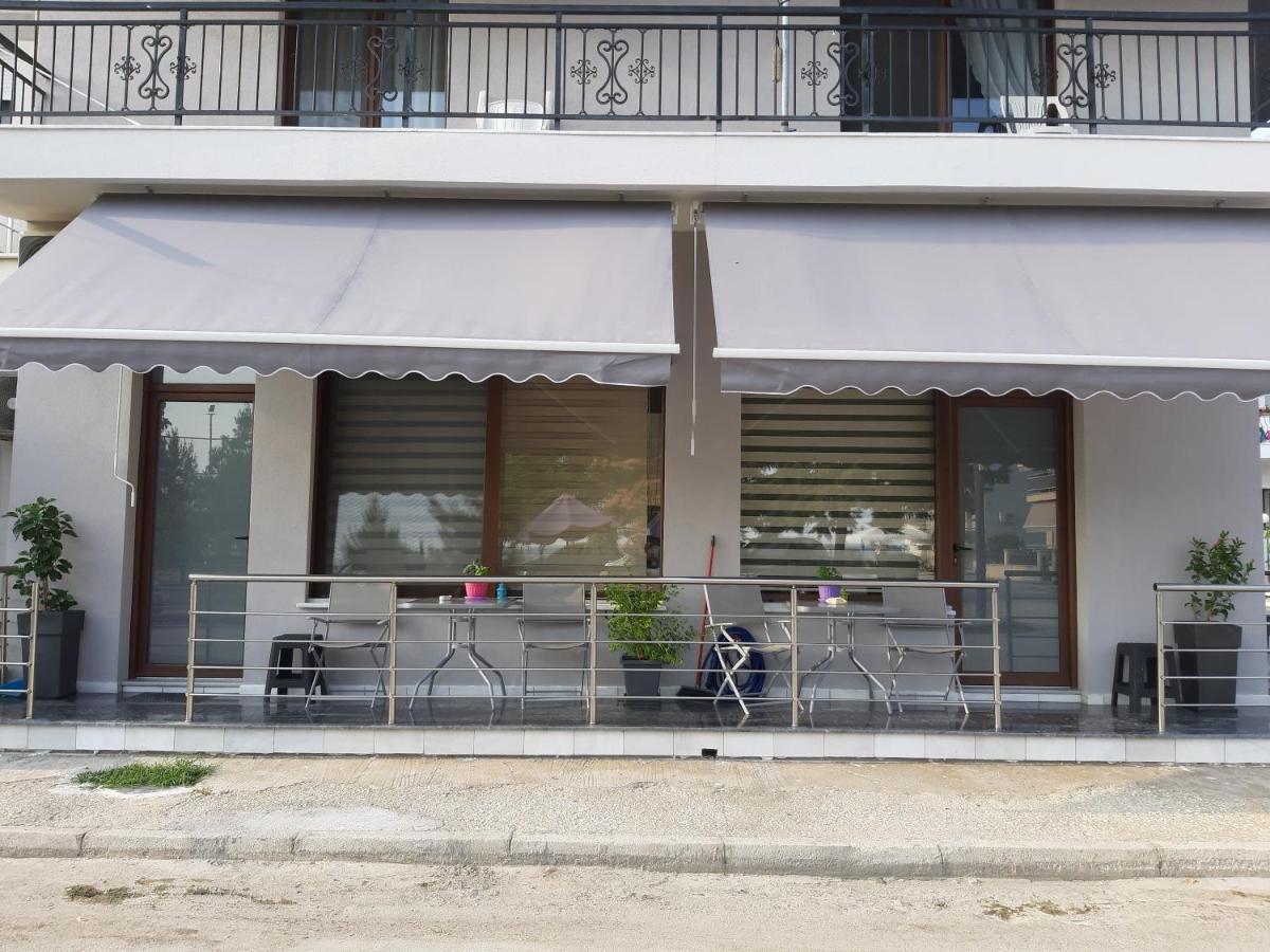 Soula'S Sunshine Apartments Неа-Карвали Экстерьер фото